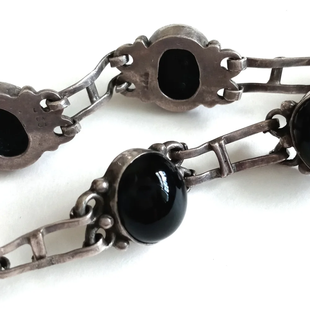 Vintage / Antique 925 Sterling Silver Black Onyx Chain Bracelet from India